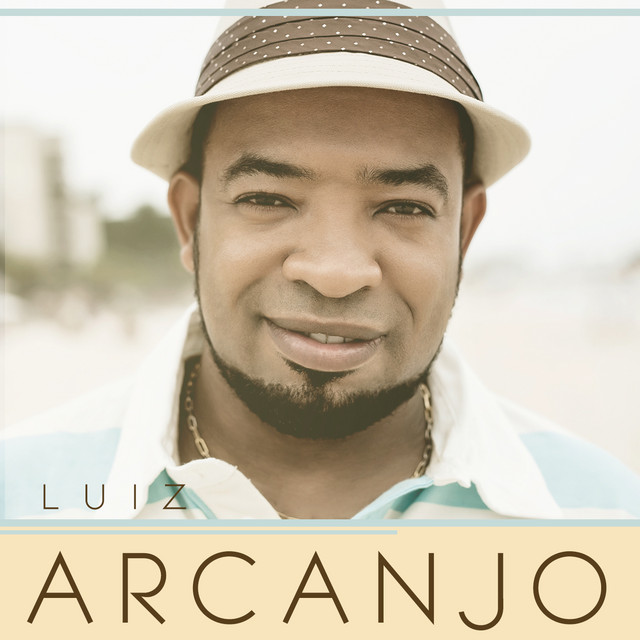 Capa de Luiz Arcanjo